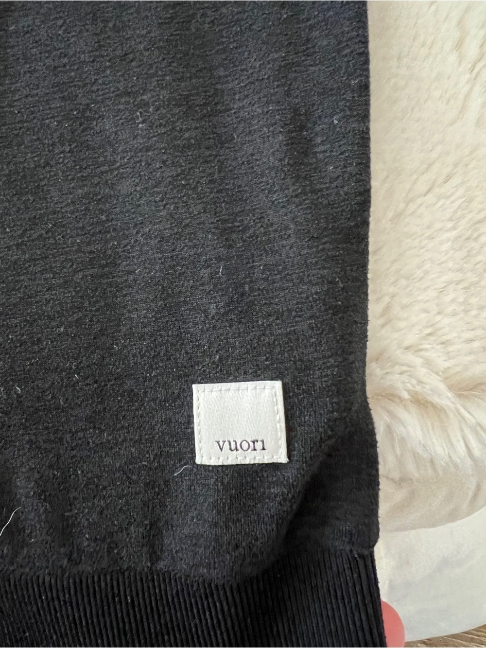Vuori Women's Black Crew sweatshirt.